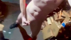 White Ass! Dildo in Action! Fun in My Basement and in the Bathtub!