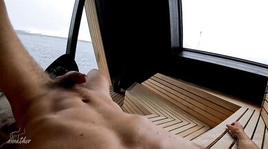 I fucked a stranger in public sauna!