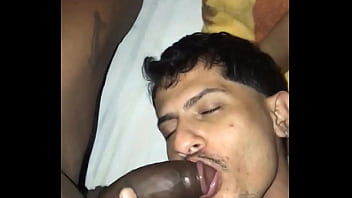 Mamei o neg&atilde_o hetero quando a esposa dele saiu