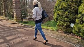 my High Heel is too big and i losing my shoe wmv 1280 x 720