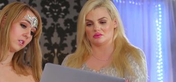 Aali Kali Facesits Katy Jayne