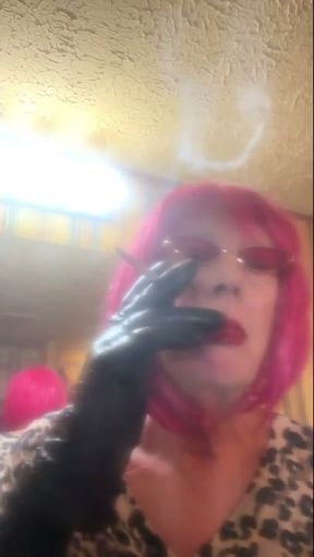 PINK HAIRED MATURE WHOLE SMOKING HER LONG VS120s AND PLAYING WITH NIPPLES