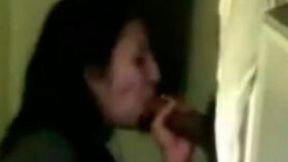 Bodacious Indian wench gives her lover an amazing blowjob