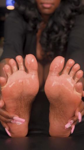 Oily, Perfect soles