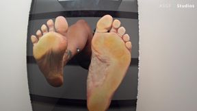 Just a puny in KKQing's world!