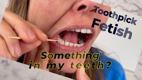 Do I have something in my teeth? (Food Fetish, Eating Fetish) (MOV HD)