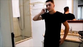 Bareback, brazilian, family, best friend – gay dengan penis besar melakukan hubungan seks anal