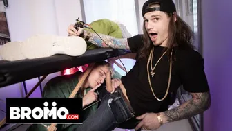 Theo Brady Ditches BF for Sunny Ds Big Dick Pounding His Twink Ass