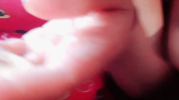 LE HAGO LA MEJOR MAMADA DEL MUNDO AMATEUR A MI HIJASTRO EN EL AUTOBÚS, SOY SU MADRASTRA COLEGIALA TEEN PUTA, SEXO REAL CASERO AMATEUR.
