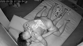 urso empurrando firme no cuzinho do twink de brucos