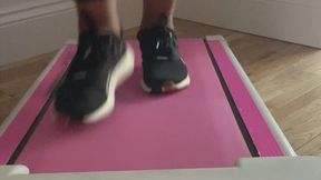 TEAL REVEL - Vintage Treadmill Foot Show: Curvy Goddess Reveals Sockless Soles, Barefoot Strut