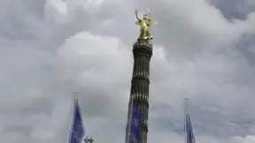 Sexy big boobs brunette fucked and sprayed on her breasts