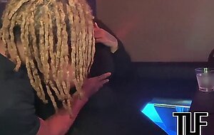 Karaoke bar fuck with bbw suzy