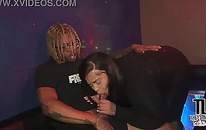 Karaoke bar fuck with bbw suzy