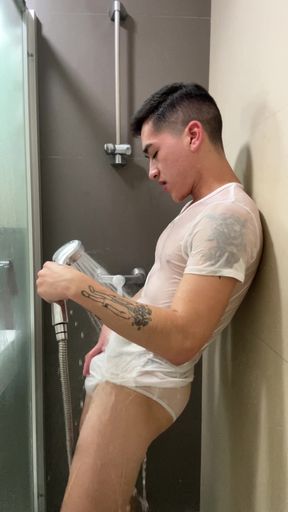 Take a Shower with Me