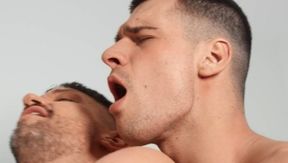 DrillMyHole: American Dale Kuda rushes masturbation
