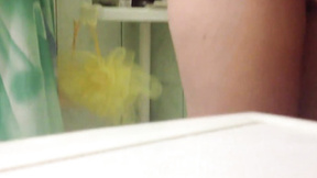 Hot Wifey Makes Her Man Happy With Her Fantastic BJ