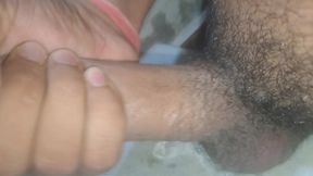 Video Dhakad 18+ Years Old