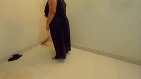 Arab Muslim Hotel Maid Cleaning My Room &amp_ i see her Big Butt &amp_ Huge Hanging Boobs!