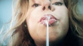 I spit on your face mp4 HD