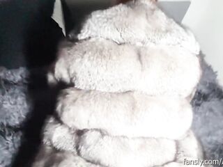 POV! Coarse doggy style in silver fox yiff coat!