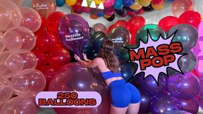 Larissa vs 250 balloons