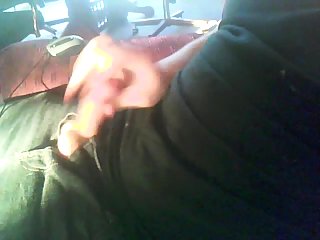 Homemade Wanker Beating Off &amp; Cumming