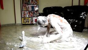 Foam plus mayonnaise sauce