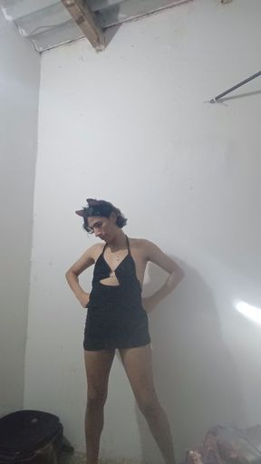 In Black This Girl Giving Her Dance
