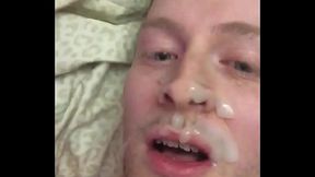 Twink gets self facial