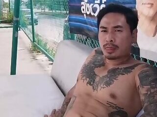 Thai Daddyy Cums Outdoor