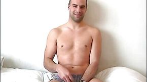 Arno, A innocent delivery str8 guy serviced by us!