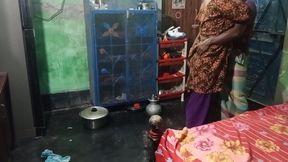 Devor and Bhabhi Go to a Very Old House and Suddenly Have Sex with Bangla Desimombd