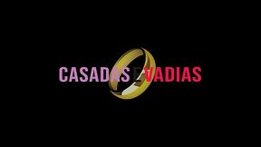 Married woman enters the dick in the brand new. She stared at a large cock.