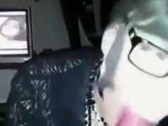 Crossdressing Secretary Gives Amateur Blowjob on Webcam