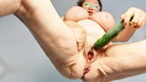 The Granny Puts Various Objects in Her Pussy. Compilation