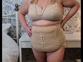 Vintage Bra and Panties - Mature BBW STEPMom STEPAunt Wife Cheat Slut