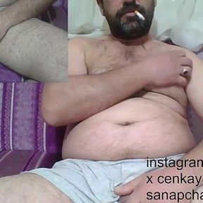 Master Daddy Was on Live Broadcast