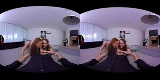 VirtualRealPorn com Happy MILFs Day II