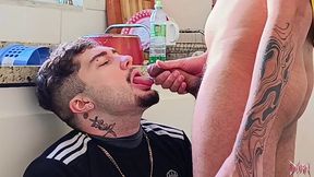a vizinha mandou o marido me pedir acucar e nao sabia que ele ia me dar leite