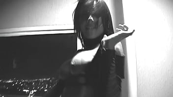 Tonight she&#039_s partying with a hung stud, starting out on the balcony before moving...