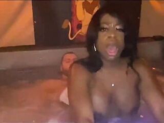 Quickie Hawt Tub Creampie Sex With Kaiya Rose WCA Productions