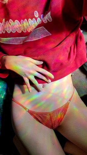 Touching myself to the thought of strangers on the internet watching me get off 😜