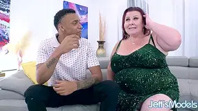 Lady Lynn In Bbw Interracial Gangbang