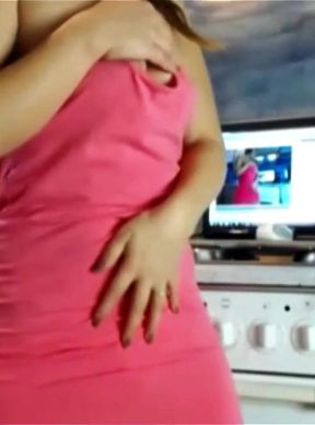 Sexydea Flashing Ass on Live Webcam