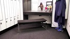 White Member Plunges into Black Cunt