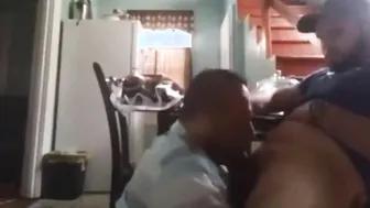 Young amateur sucks older bear in amateur blowjob scene