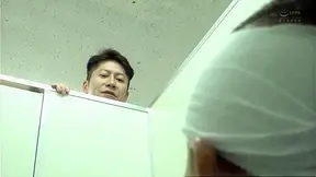 Hitomi Tanaka DP'd Roughly in Public by Older Men - Anal Scene