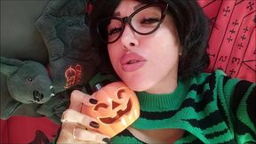 enjoy my halloween style and....my boobs