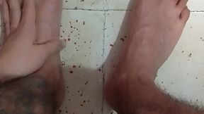 T�tulo: Exquisita chica espa�ola ofrece un perverso foot job